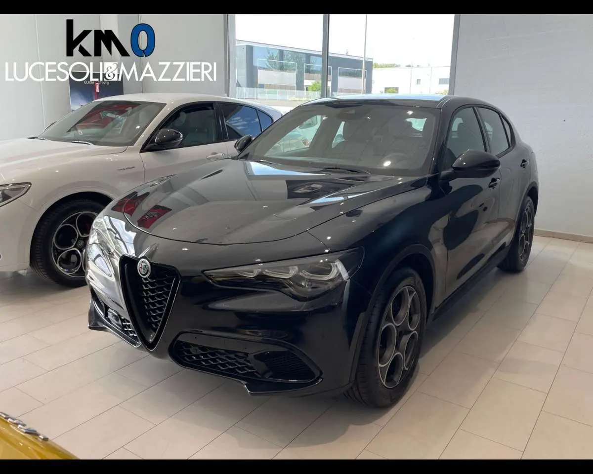 Photo 1 : Alfa Romeo Stelvio 2023 Diesel