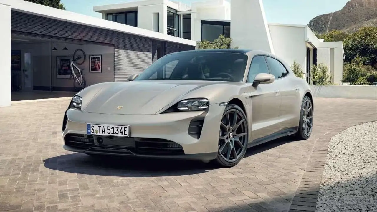 Photo 1 : Porsche Taycan 2022 Electric