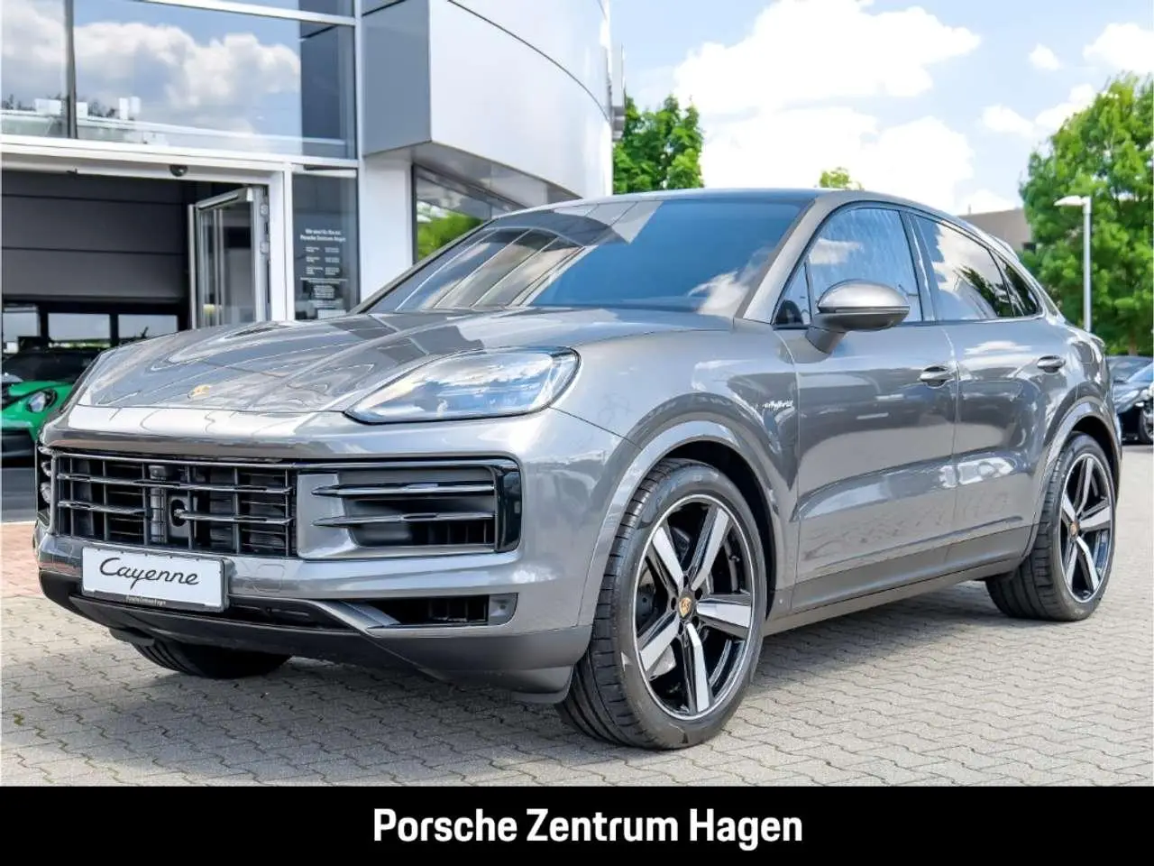 Photo 1 : Porsche Cayenne 2024 Hybrid