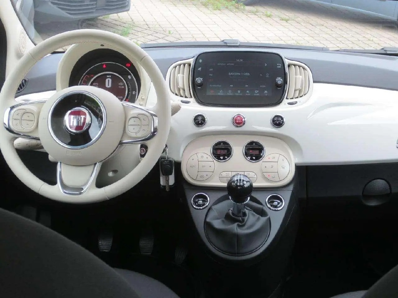 Photo 1 : Fiat 500 2024 Petrol