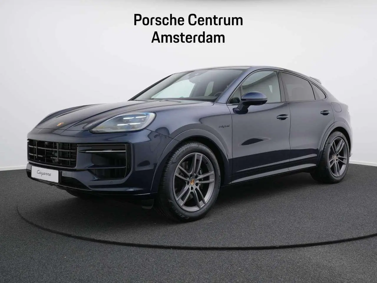 Photo 1 : Porsche Cayenne 2024 Hybrid