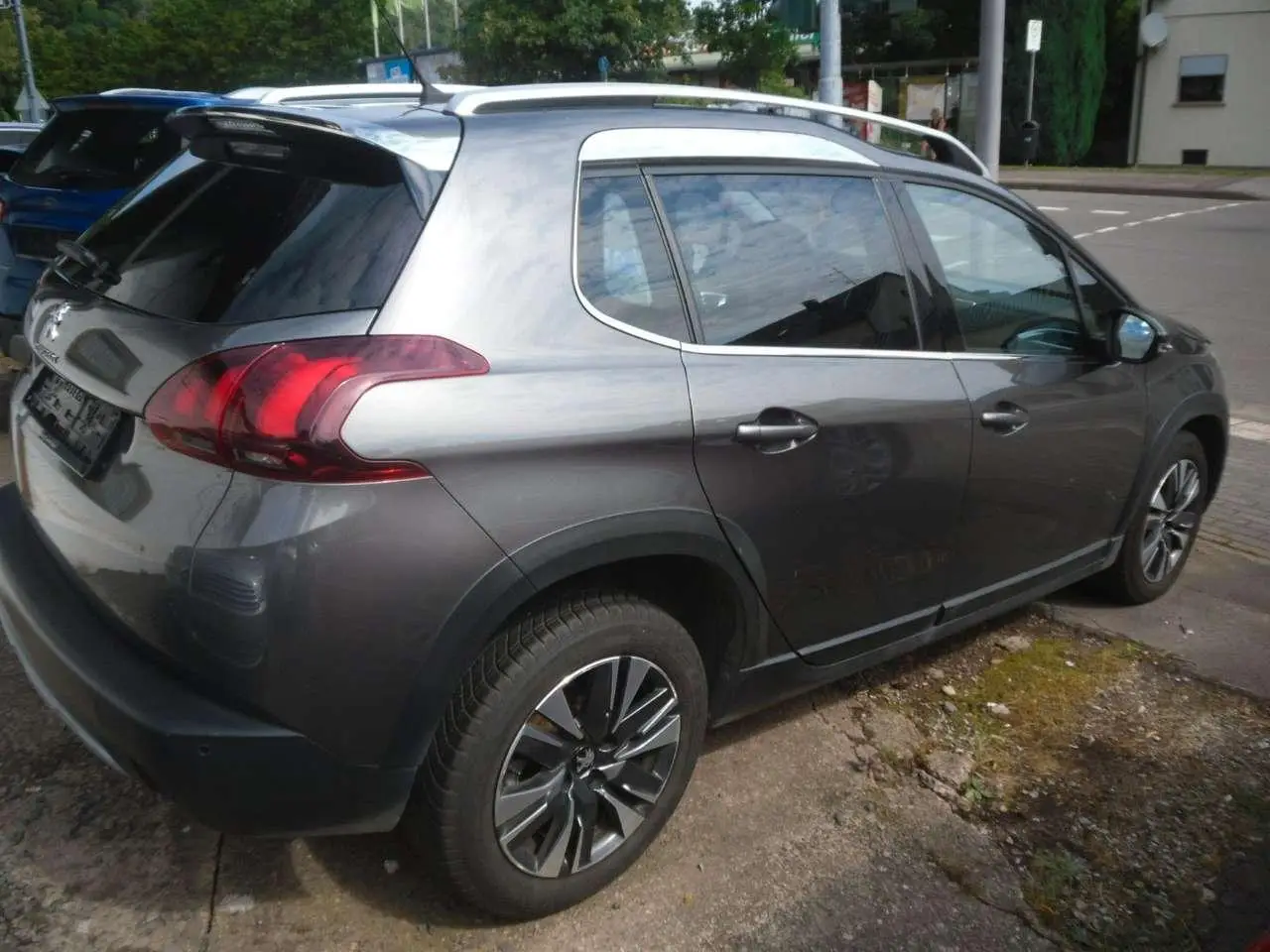 Photo 1 : Peugeot 2008 2019 Petrol