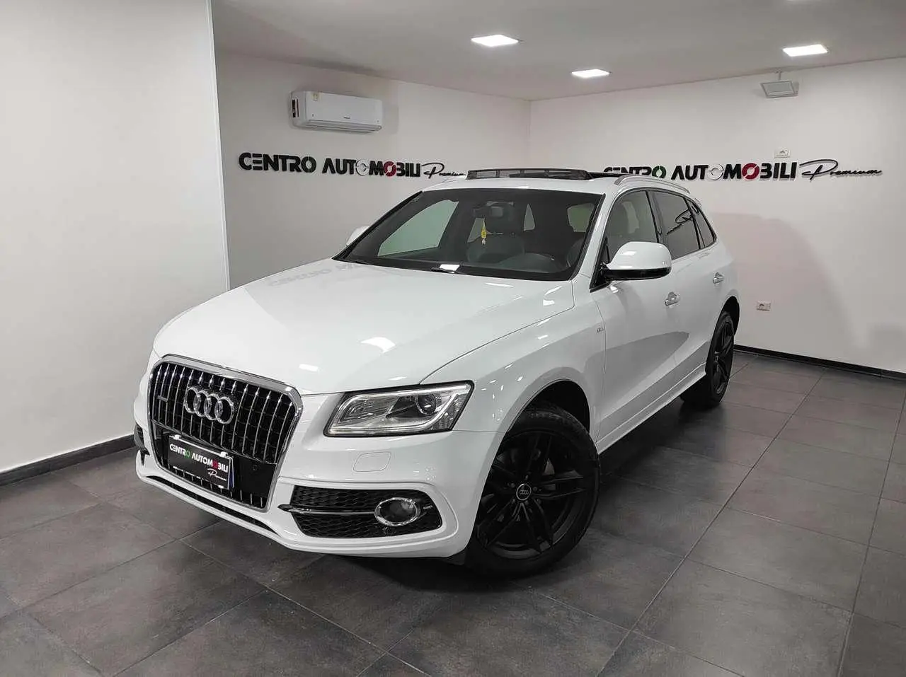 Photo 1 : Audi Q5 2016 Diesel