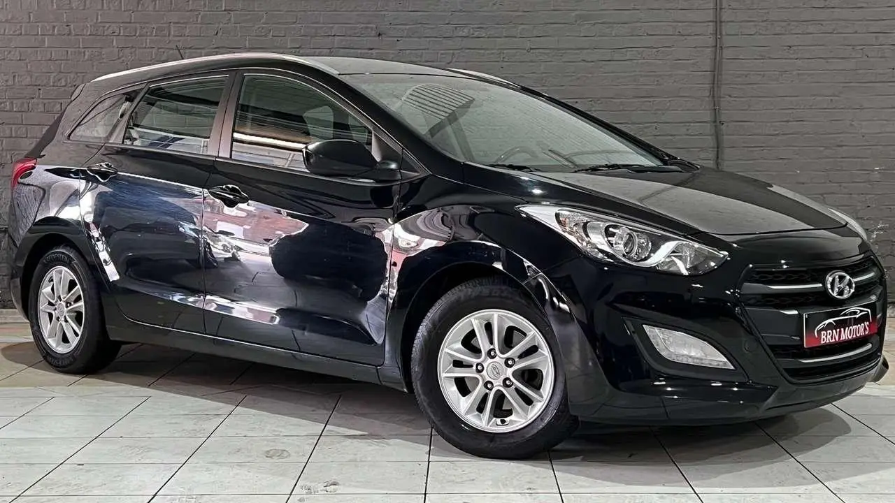 Photo 1 : Hyundai I30 2016 Diesel