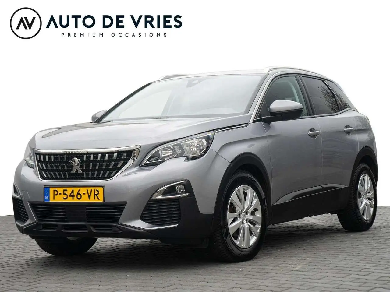 Photo 1 : Peugeot 3008 2018 Essence