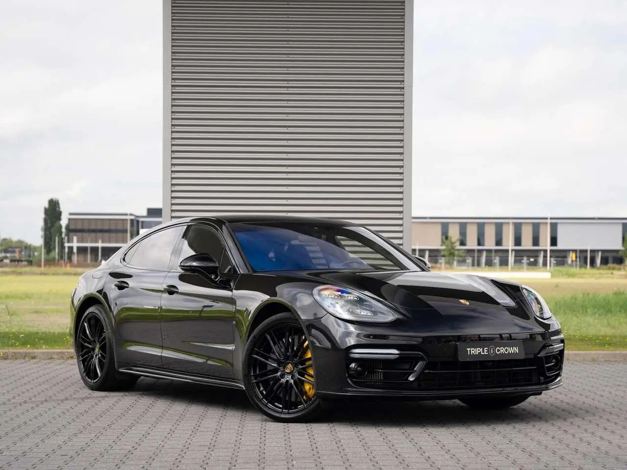 Photo 1 : Porsche Panamera 2018 Essence