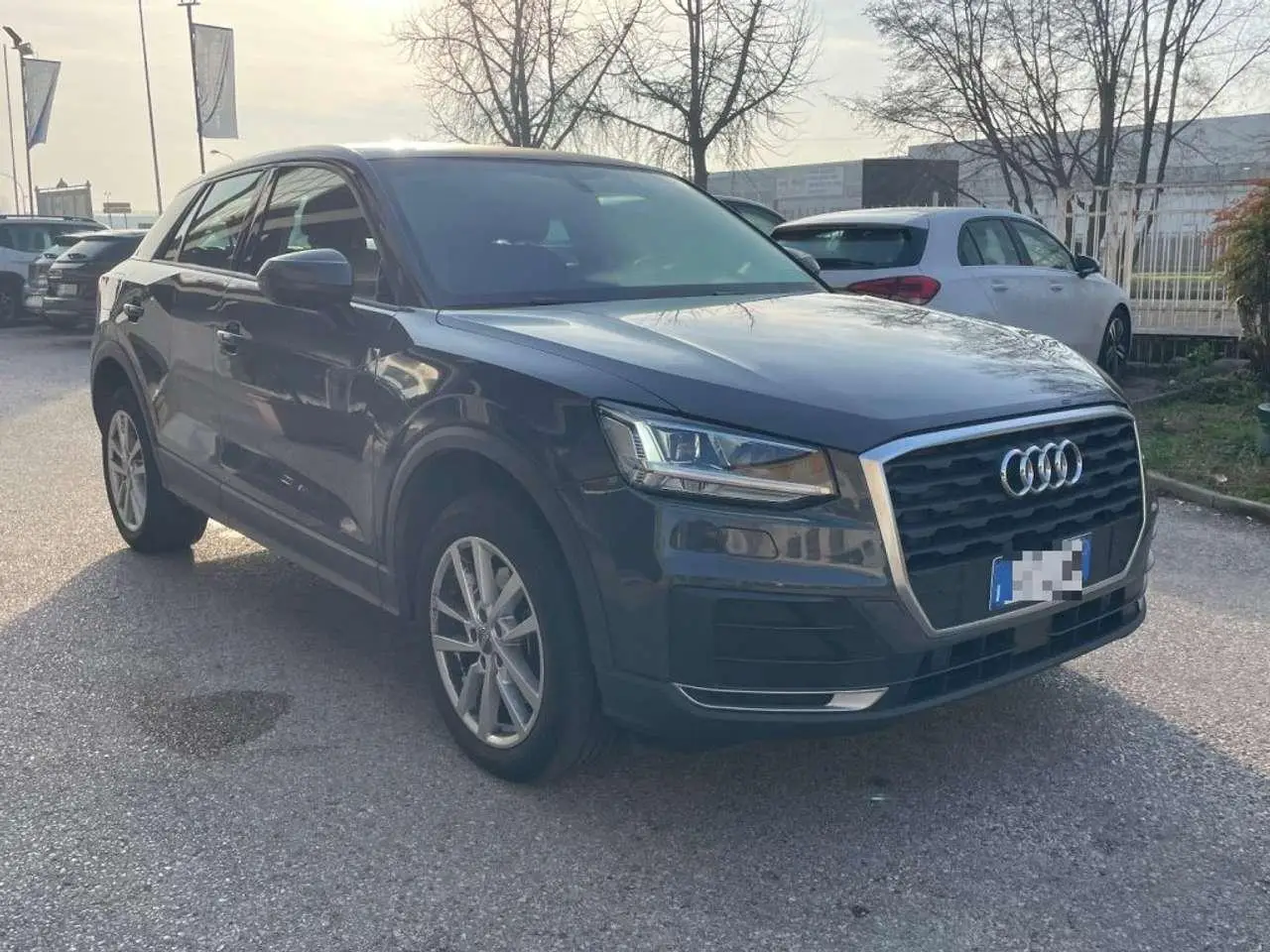 Photo 1 : Audi Q2 2018 Diesel