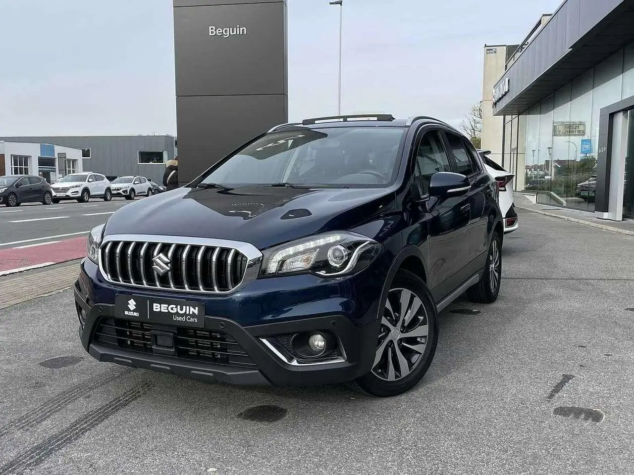 Photo 1 : Suzuki S-cross 2019 Petrol