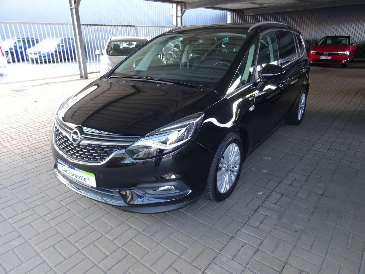 Photo 1 : Opel Zafira 2017 Essence