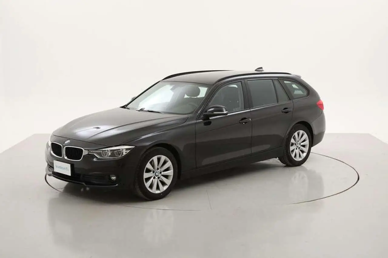 Photo 1 : Bmw Serie 3 2019 Diesel