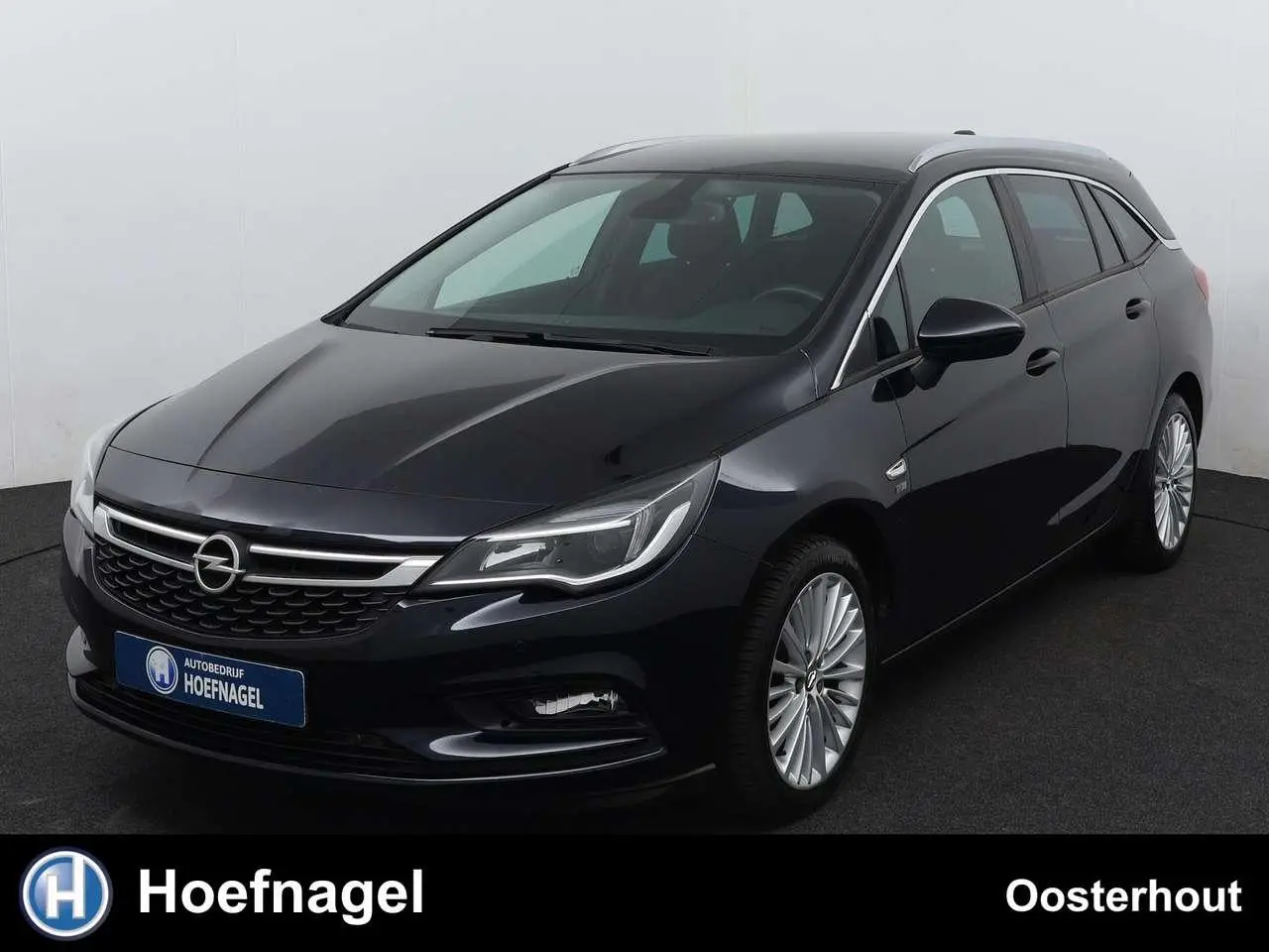 Photo 1 : Opel Astra 2019 Petrol