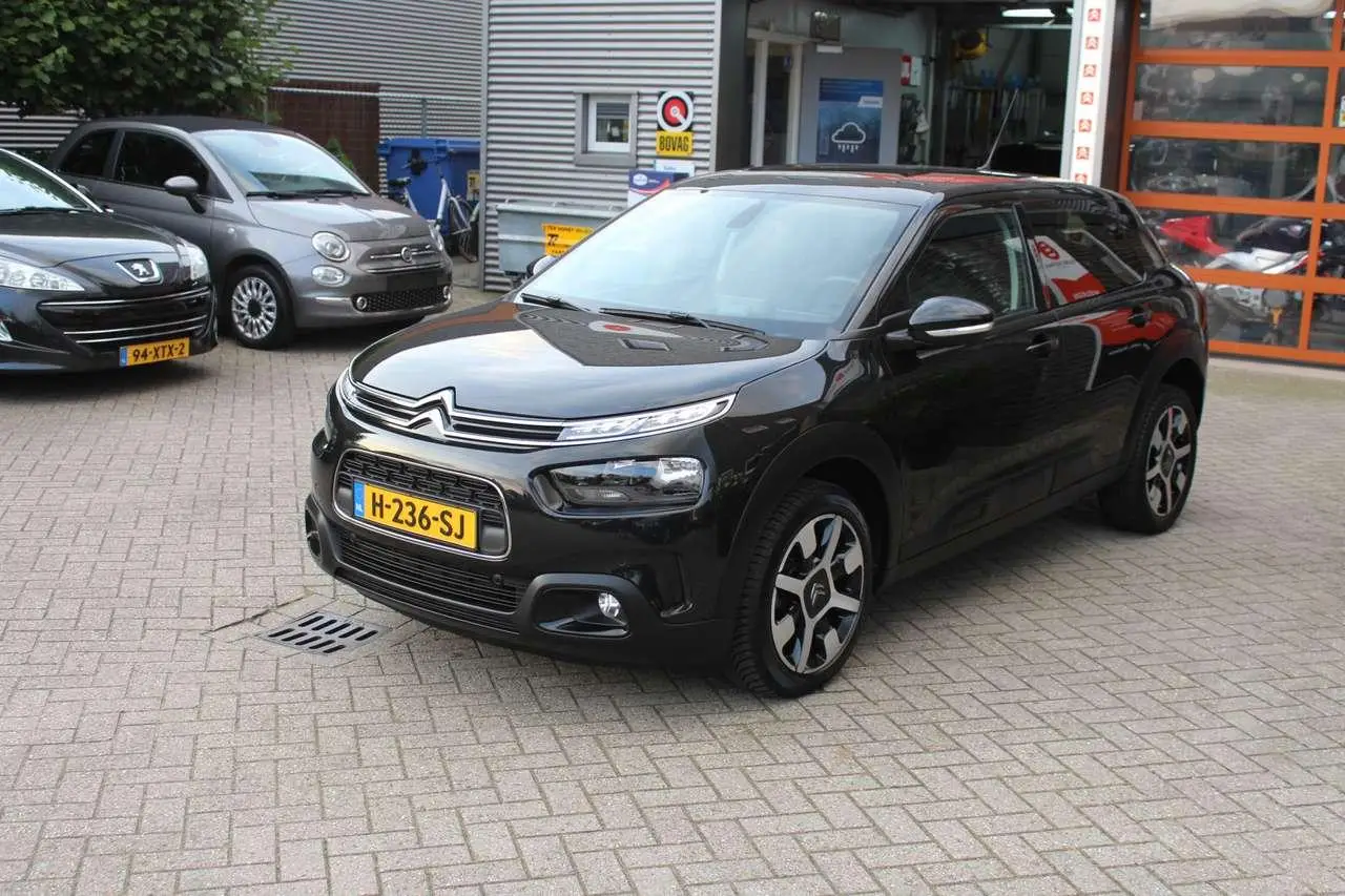 Photo 1 : Citroen C4 2018 Essence