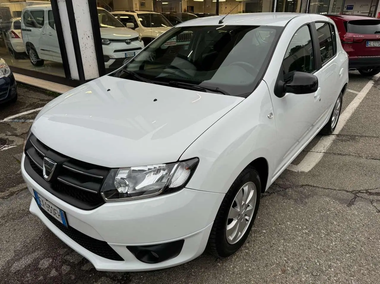 Photo 1 : Dacia Sandero 2015 GPL