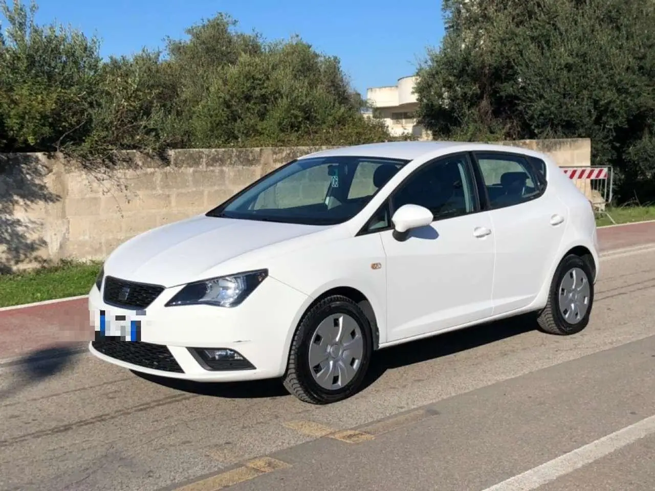 Photo 1 : Seat Ibiza 2015 Diesel