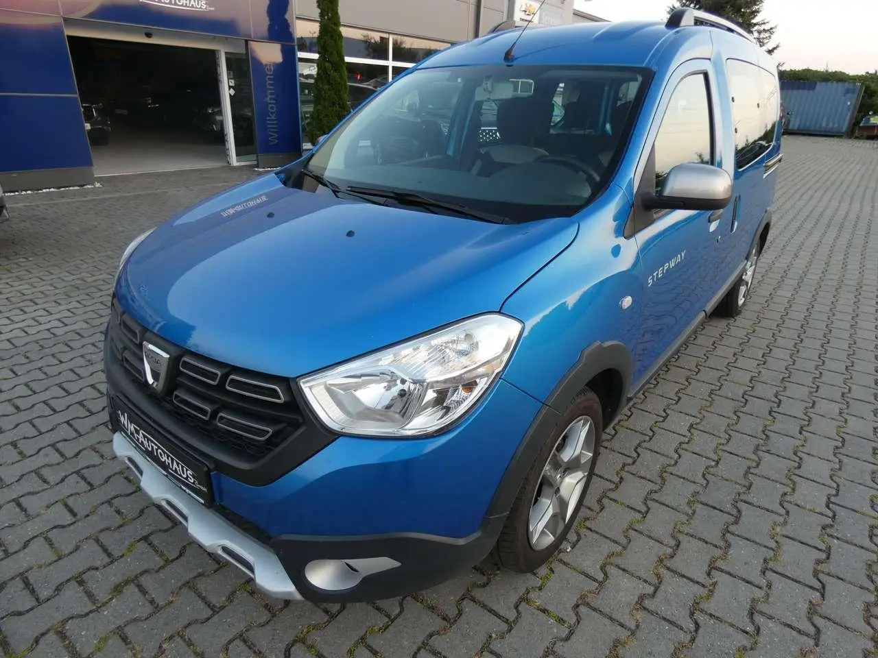 Photo 1 : Dacia Dokker 2017 Petrol