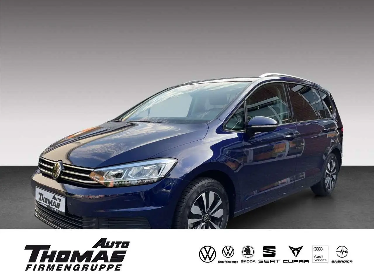 Photo 1 : Volkswagen Touran 2023 Petrol