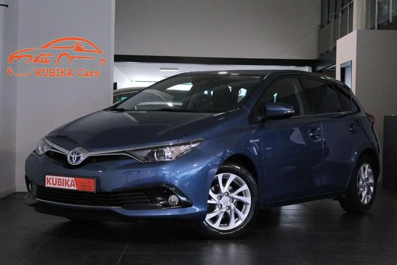 Photo 1 : Toyota Auris 2016 Petrol