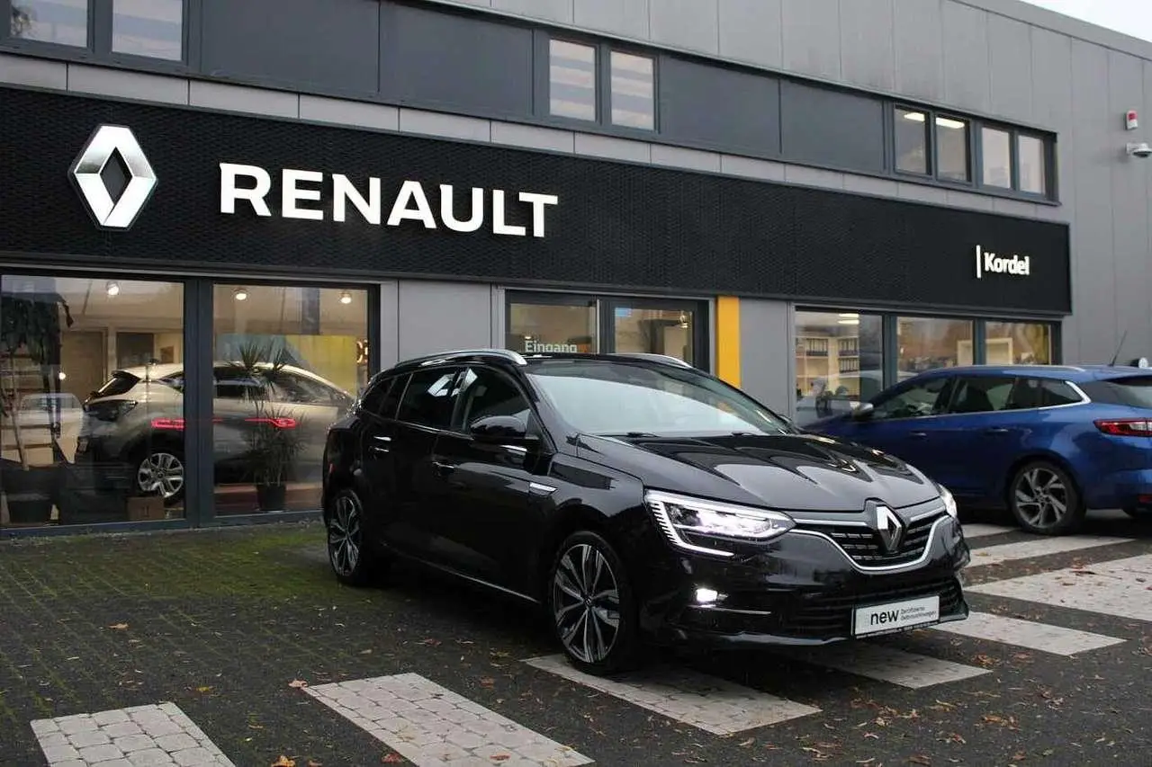 Photo 1 : Renault Megane 2021 Essence