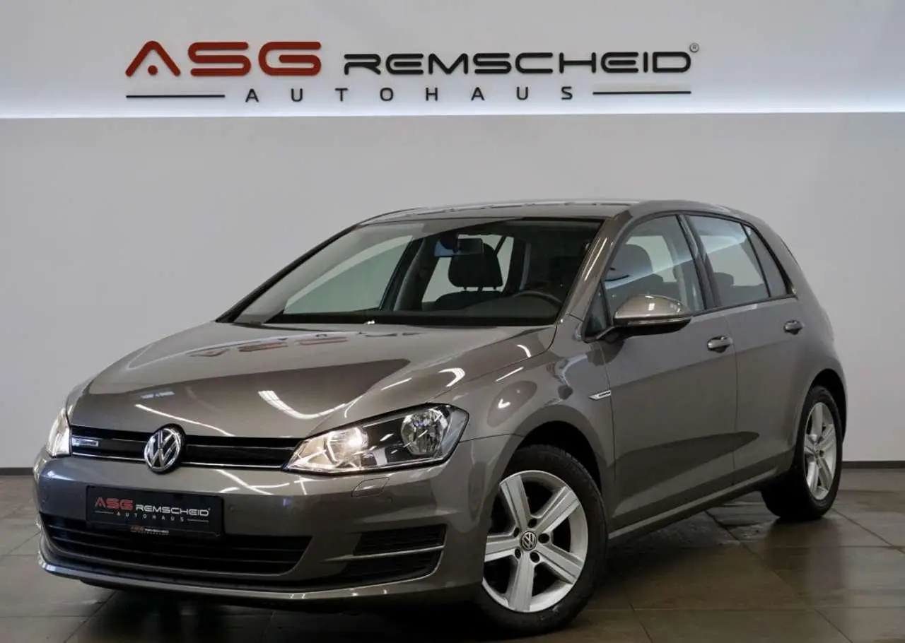 Photo 1 : Volkswagen Golf 2015 Diesel