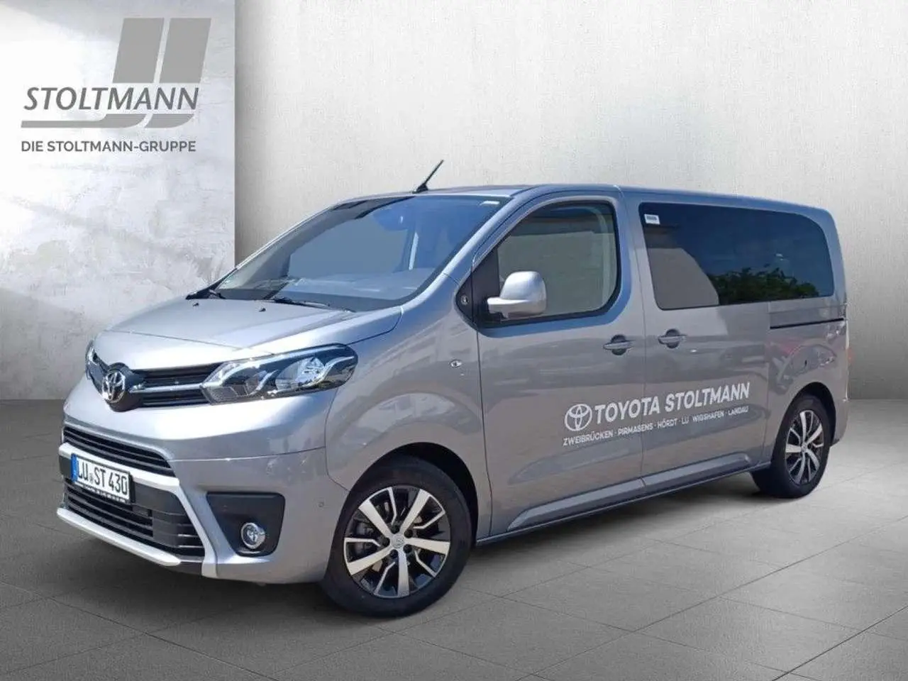 Photo 1 : Toyota Proace 2023 Diesel