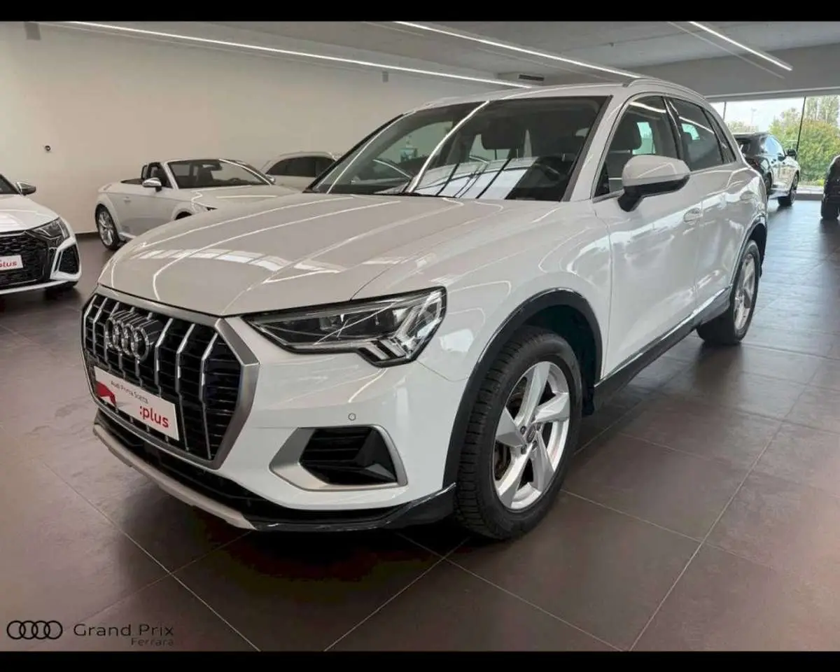 Photo 1 : Audi Q3 2019 Diesel