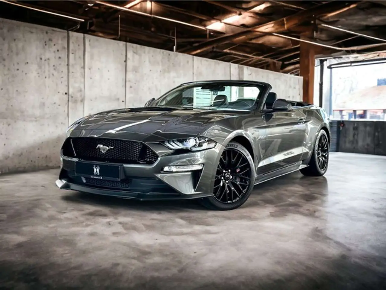 Photo 1 : Ford Mustang 2019 Essence