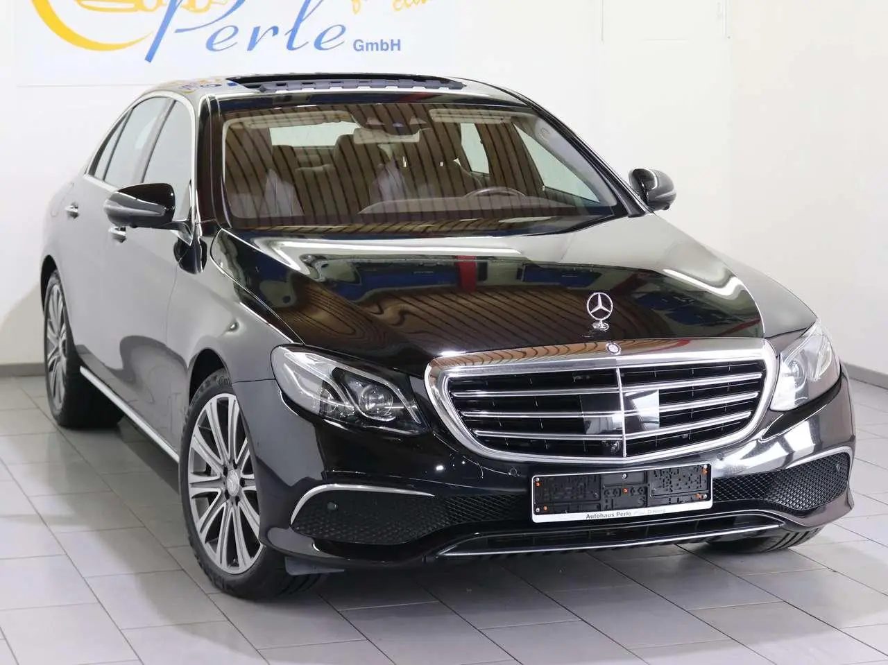 Photo 1 : Mercedes-benz Classe E 2016 Petrol