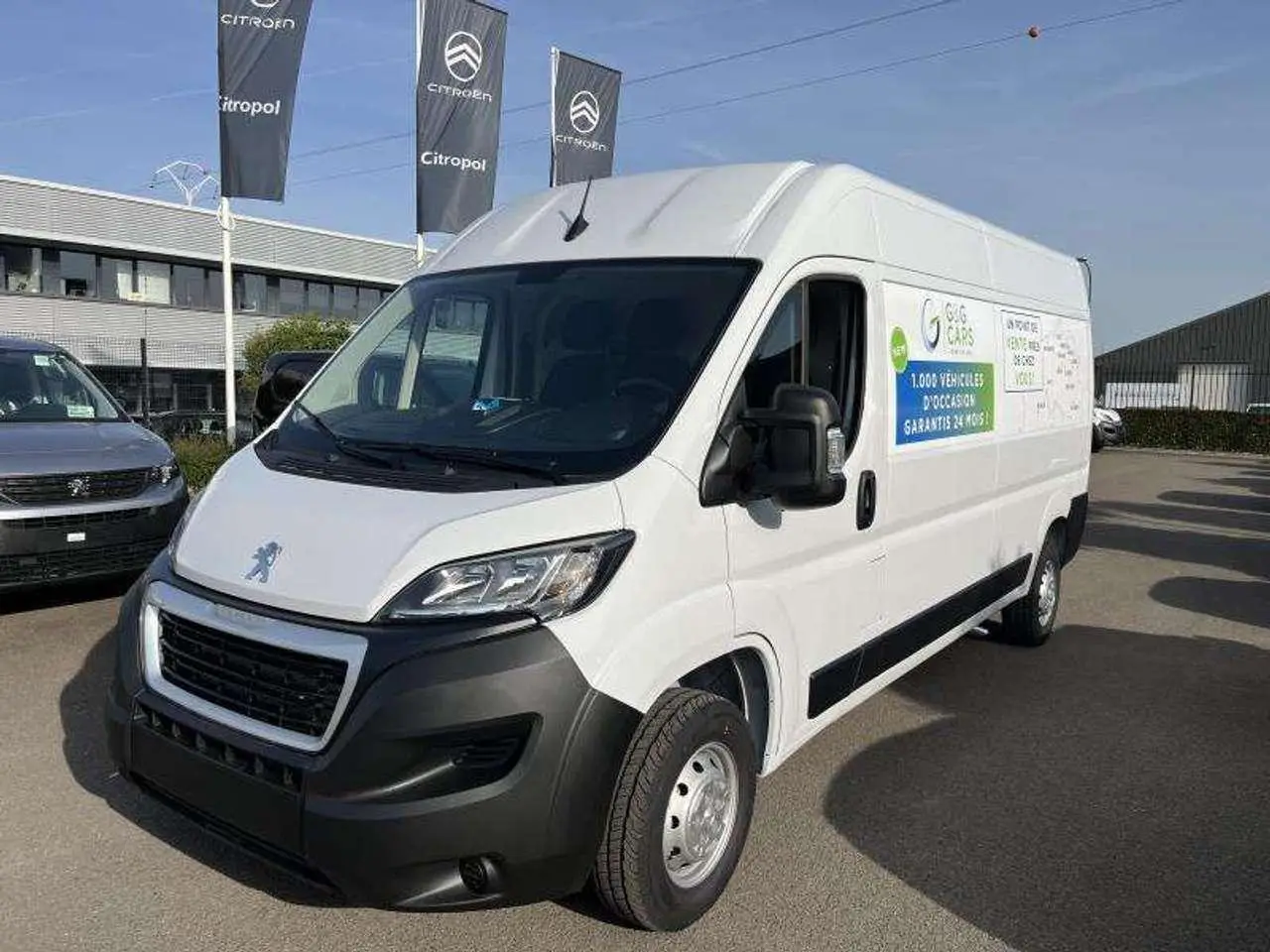 Photo 1 : Peugeot Boxer 2023 Diesel