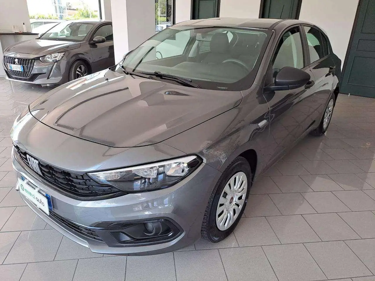 Photo 1 : Fiat Tipo 2021 Petrol