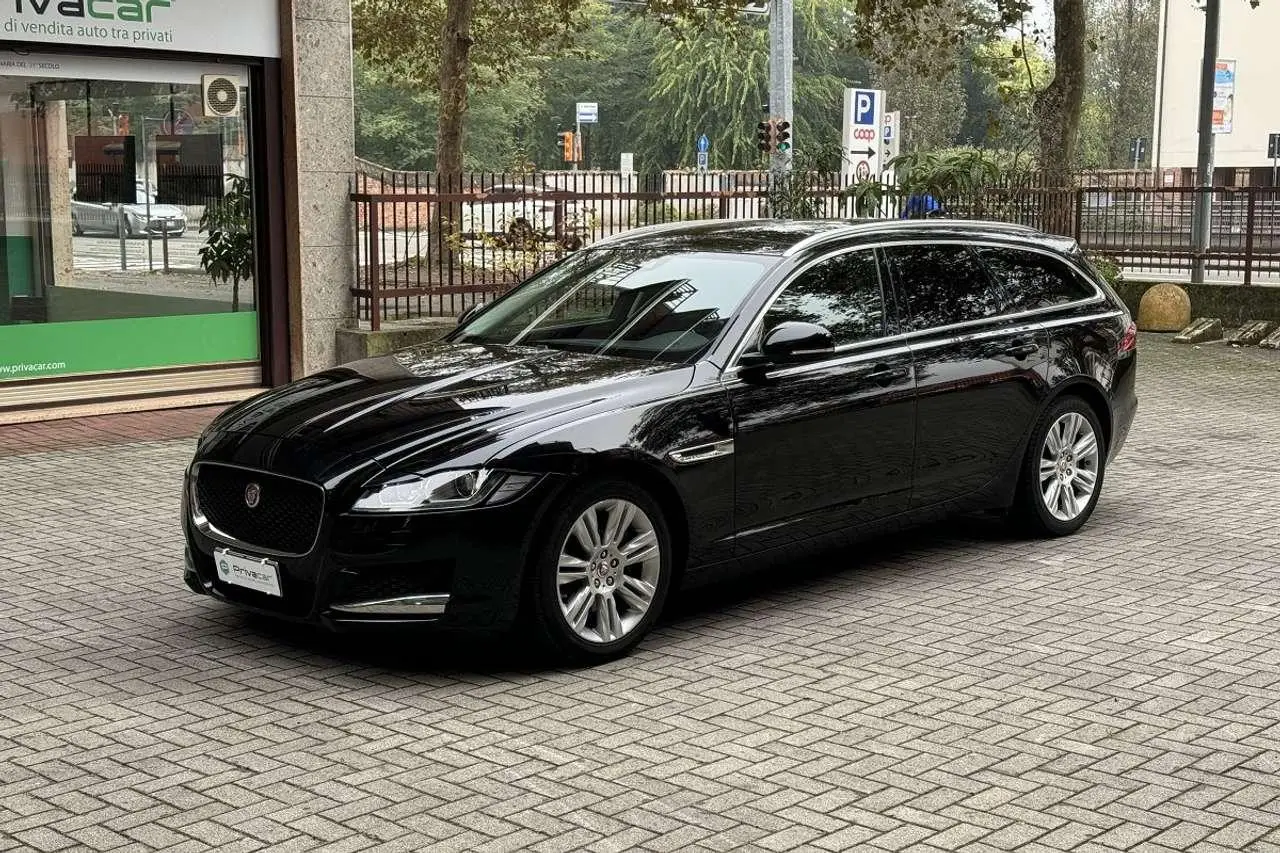 Photo 1 : Jaguar Xf 2019 Diesel