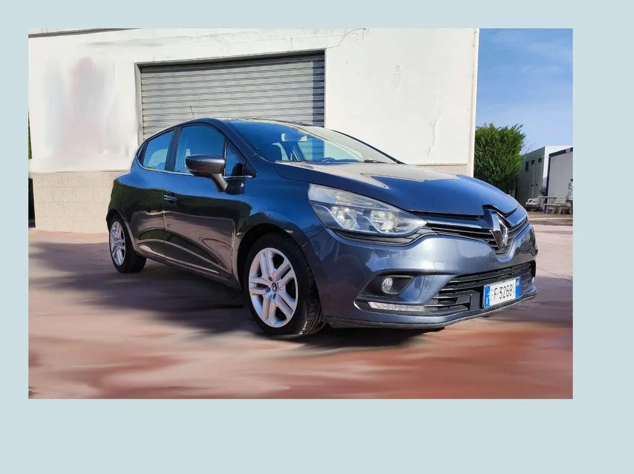 Photo 1 : Renault Clio 2016 Essence