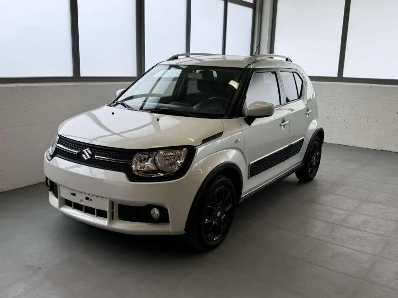 Photo 1 : Suzuki Ignis 2017 Petrol