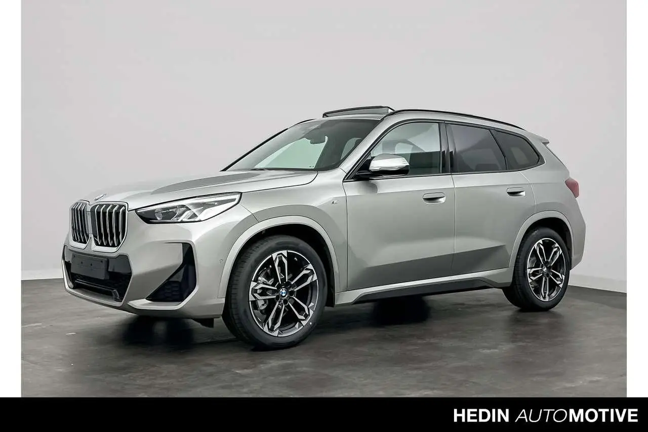 Photo 1 : Bmw X1 2024 Essence