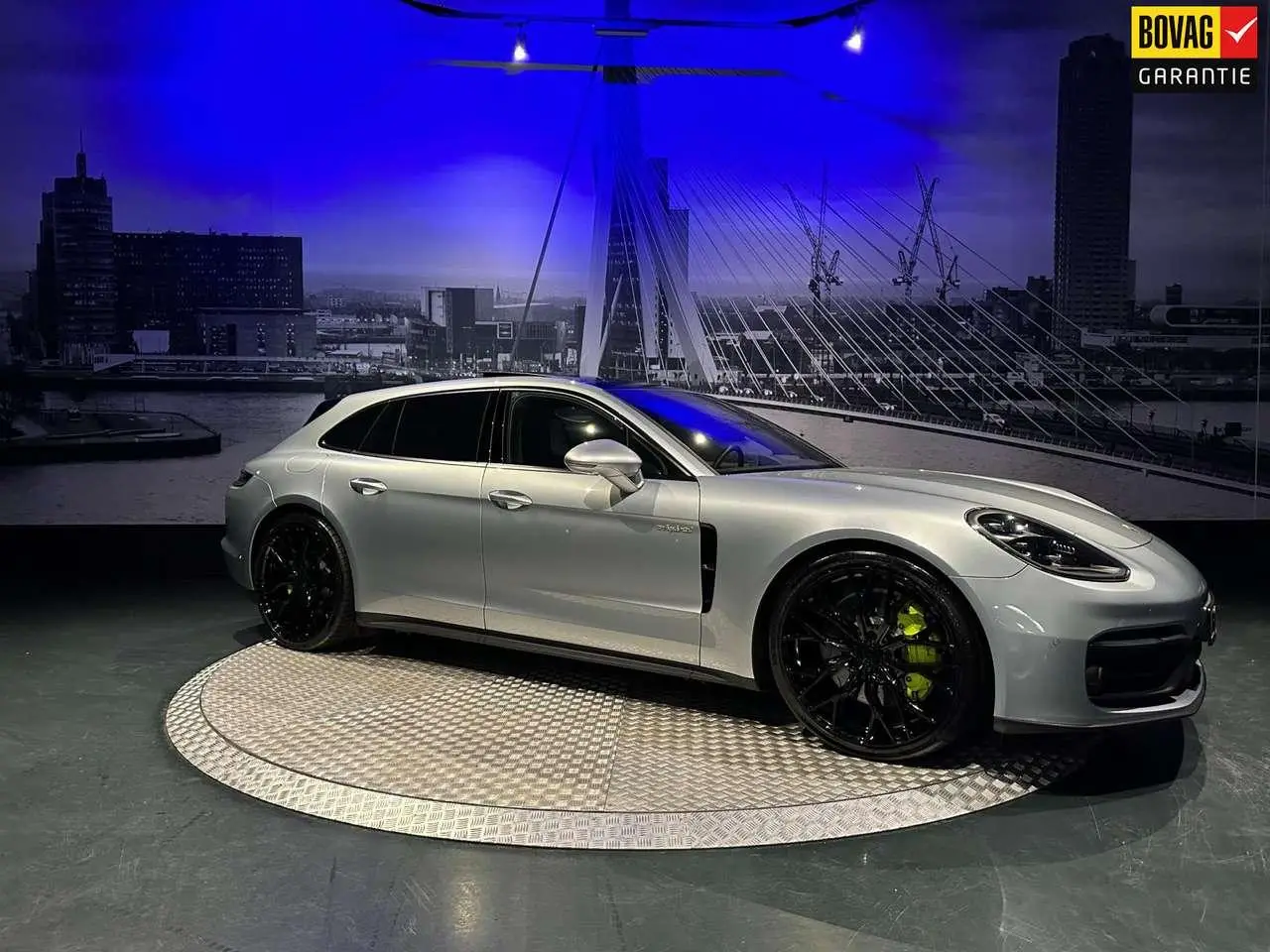 Photo 1 : Porsche Panamera 2021 Hybride