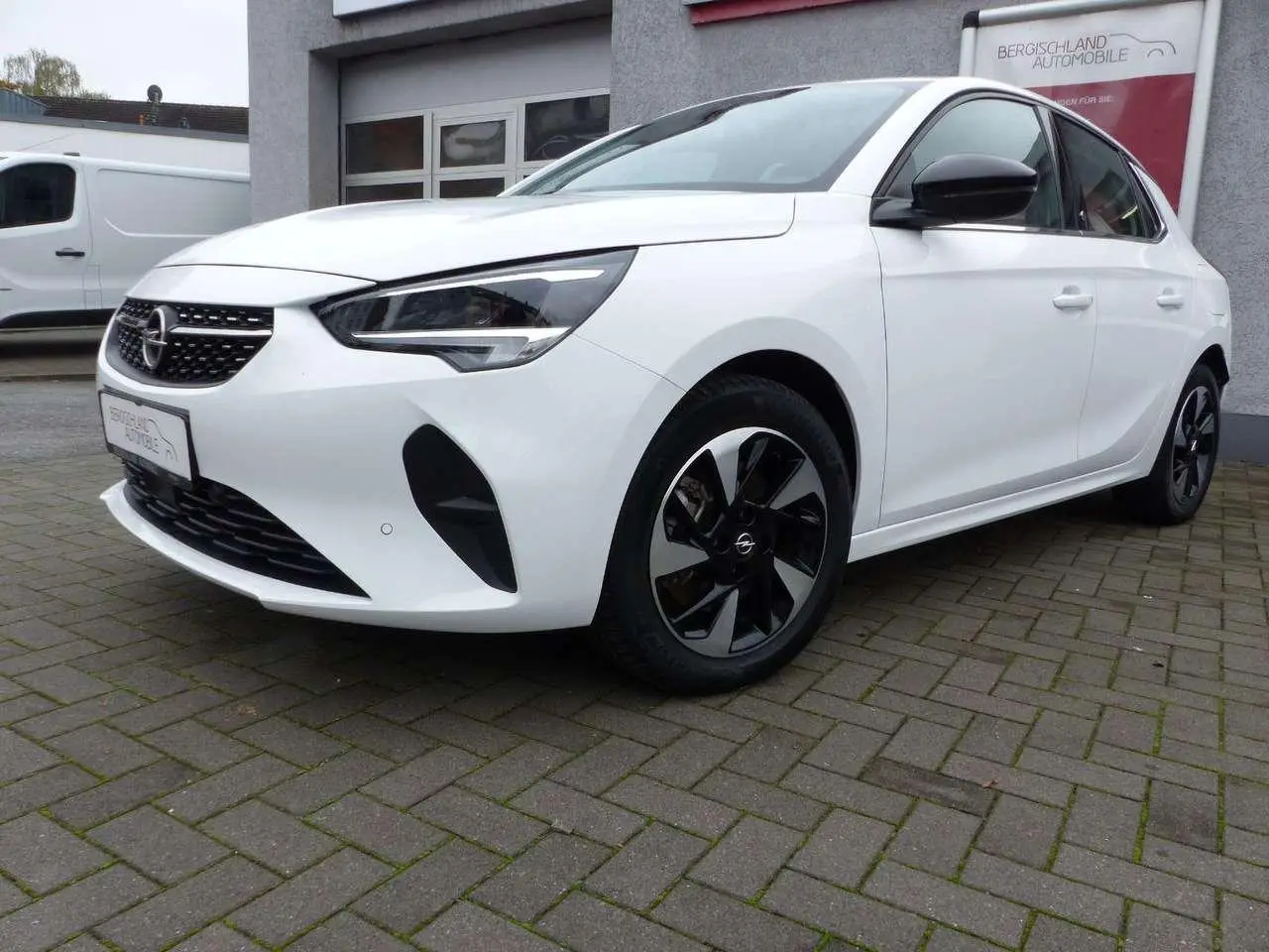 Photo 1 : Opel Corsa 2022 Electric