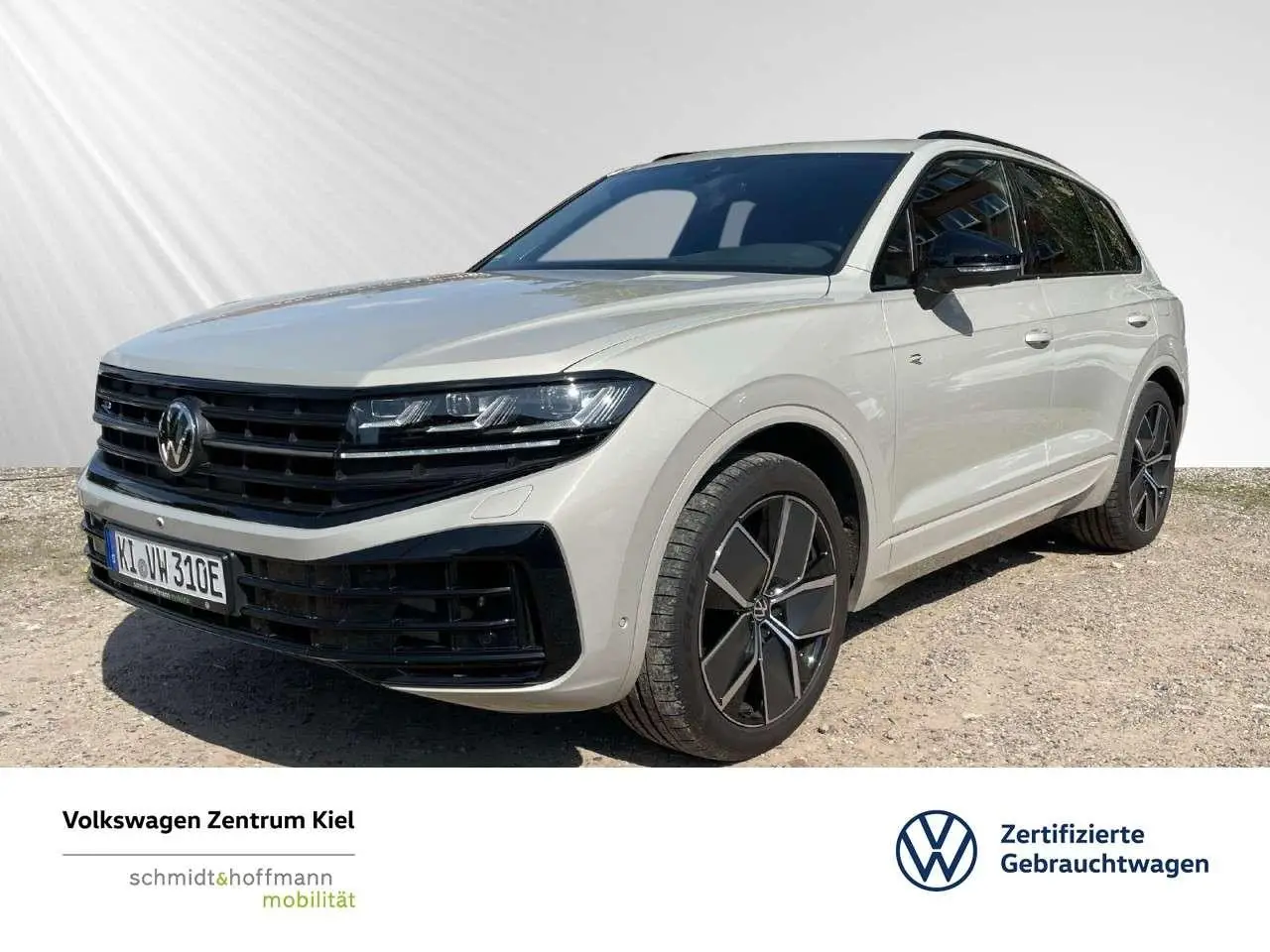 Photo 1 : Volkswagen Touareg 2023 Hybride