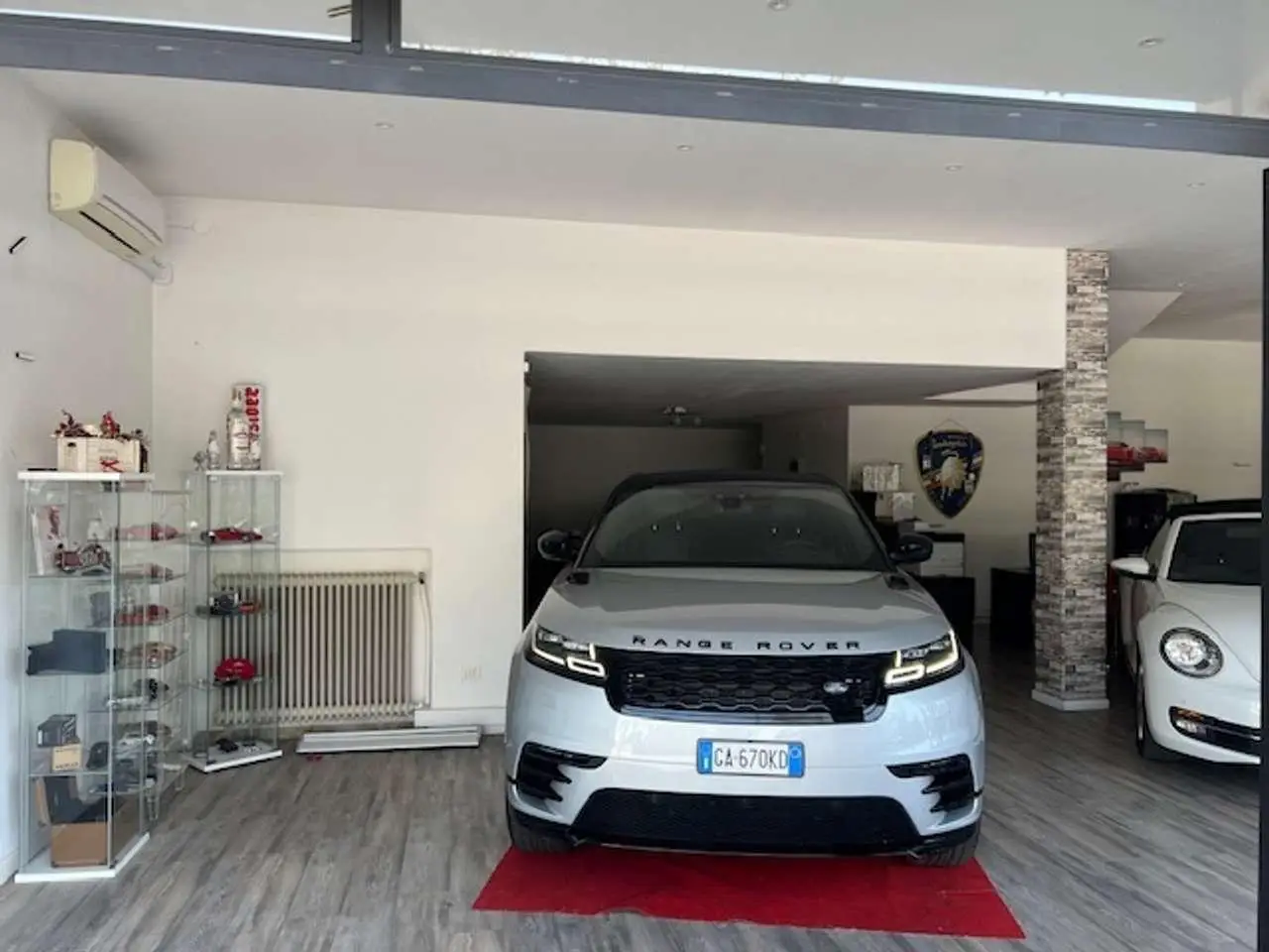 Photo 1 : Land Rover Range Rover Velar 2020 Diesel