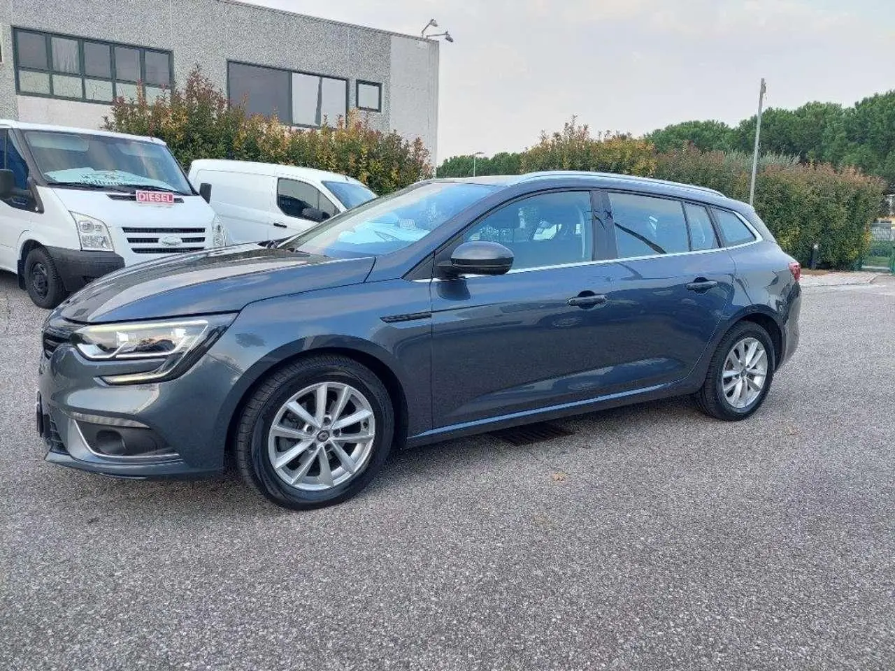 Photo 1 : Renault Megane 2021 Diesel