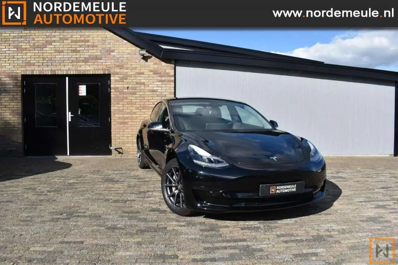 Photo 1 : Tesla Model 3 2019 Électrique