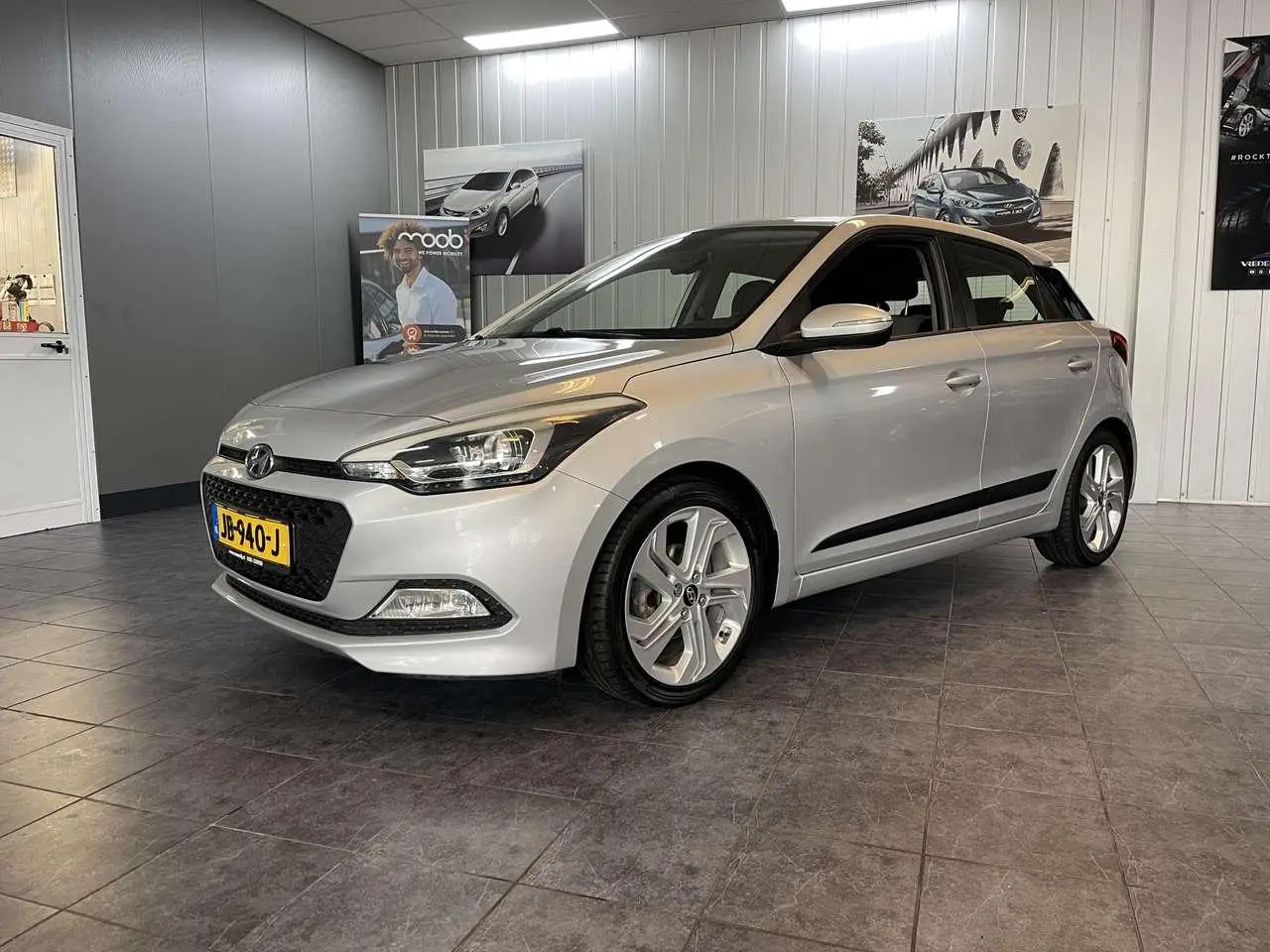 Photo 1 : Hyundai I20 2016 Petrol