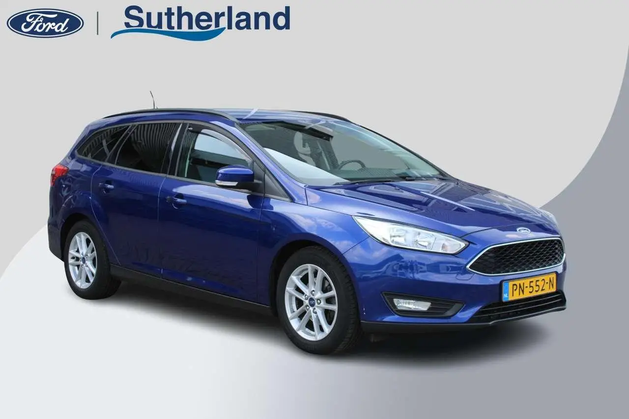 Photo 1 : Ford Focus 2017 Petrol