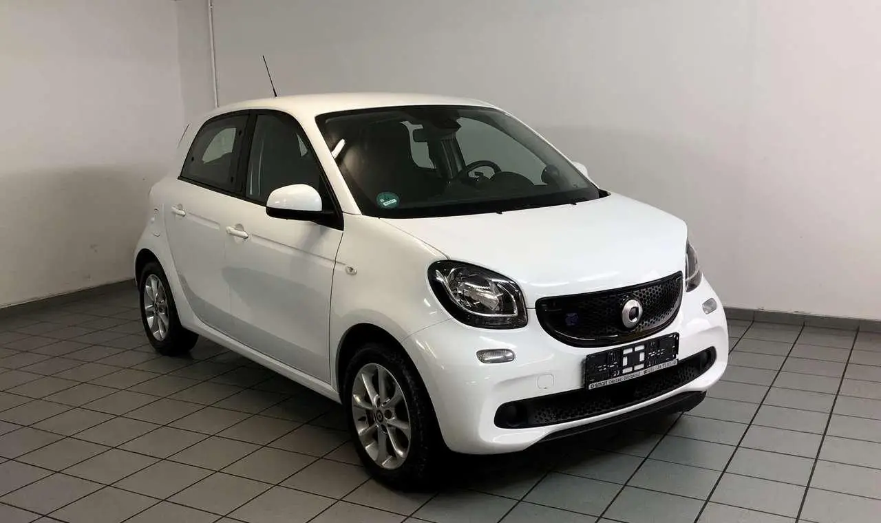 Photo 1 : Smart Forfour 2019 Électrique