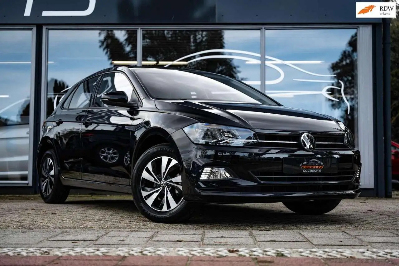 Photo 1 : Volkswagen Polo 2021 Petrol