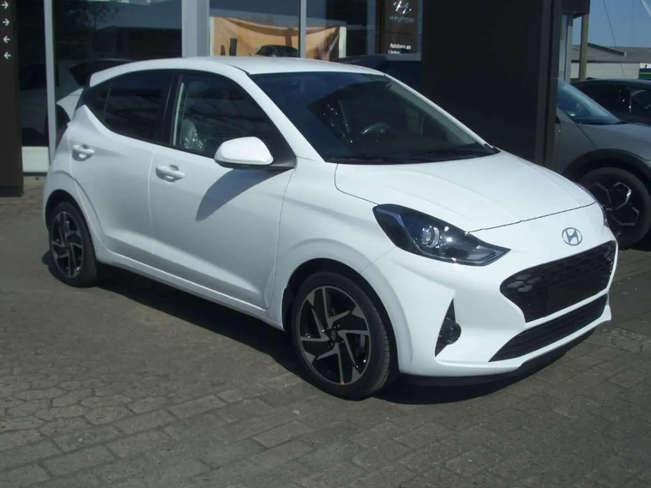 Photo 1 : Hyundai I10 2024 Petrol