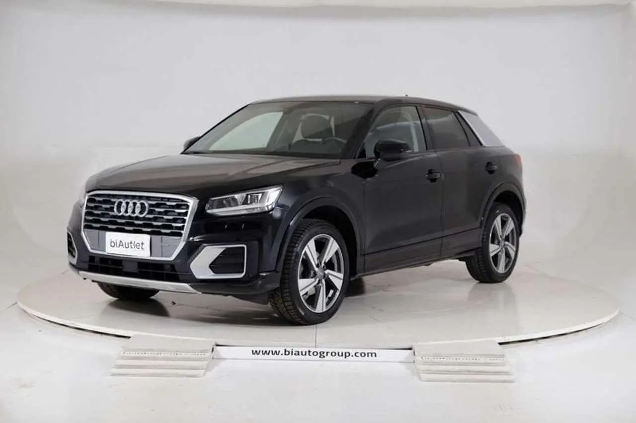 Photo 1 : Audi Q2 2020 Diesel