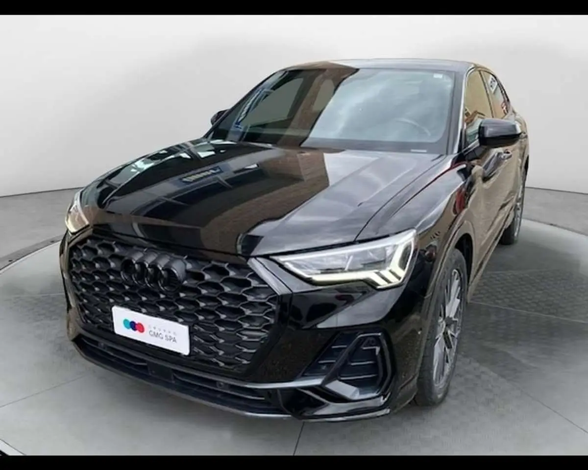 Photo 1 : Audi Q3 2020 Diesel