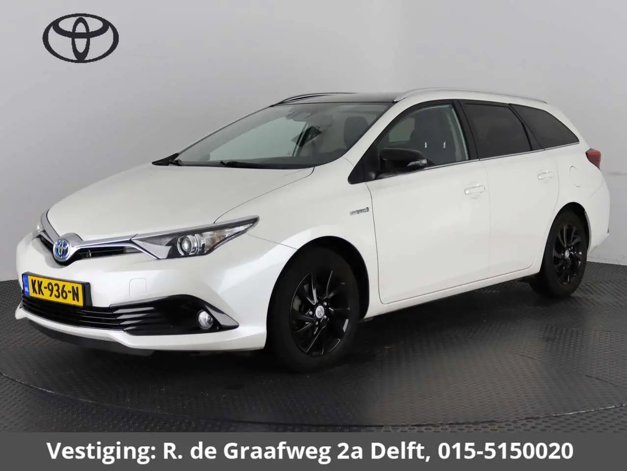 Photo 1 : Toyota Auris 2016 Hybride