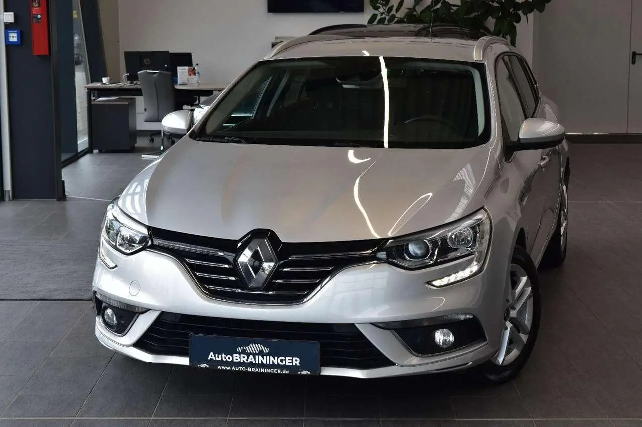 Photo 1 : Renault Megane 2019 Diesel