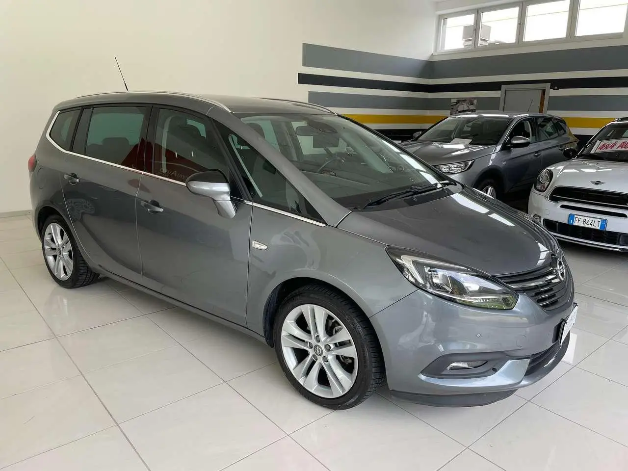 Photo 1 : Opel Zafira 2019 Diesel