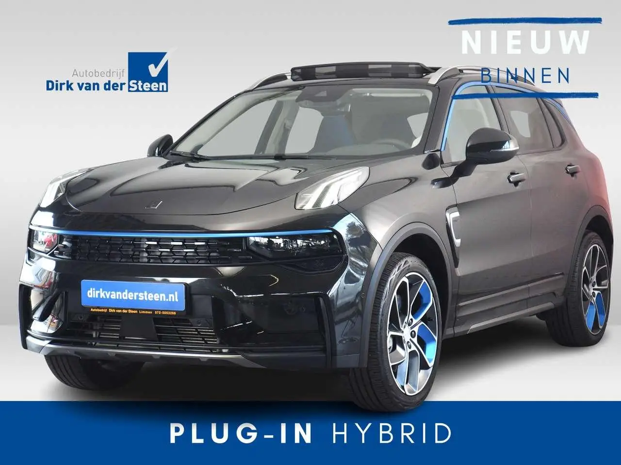 Photo 1 : Lynk & Co 01 2022 Hybrid